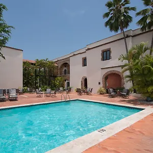 Hodelpa Nicolas De Ovando ***** Santo Domingo