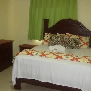 Hostal Enrique I Gazcue, Santo Domingo