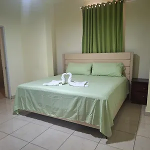 Enrique I Gazcue, Santo Domingo